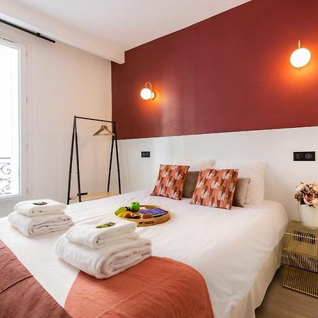Cosy Bedroom - Tour Eiffel Champs De Mars 5A Paris Exterior foto